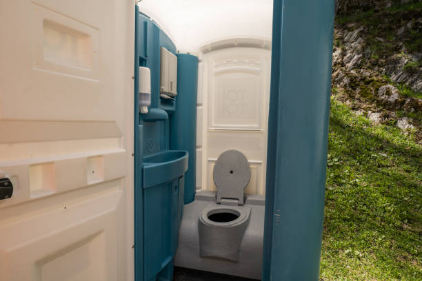 Best Wedding porta potty rental  in Hillsboro, MO