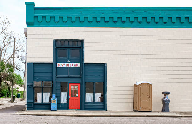 Portable Toilet Options We Offer in Hillsboro, MO